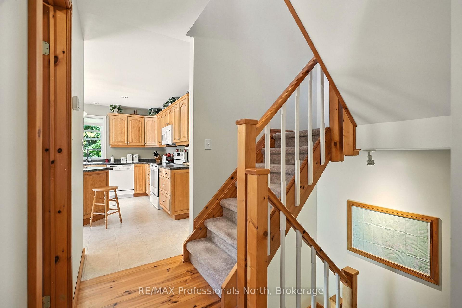 Photo 24 of 1237 Williamsport Road, Huntsville, Chaffey — HOMEH