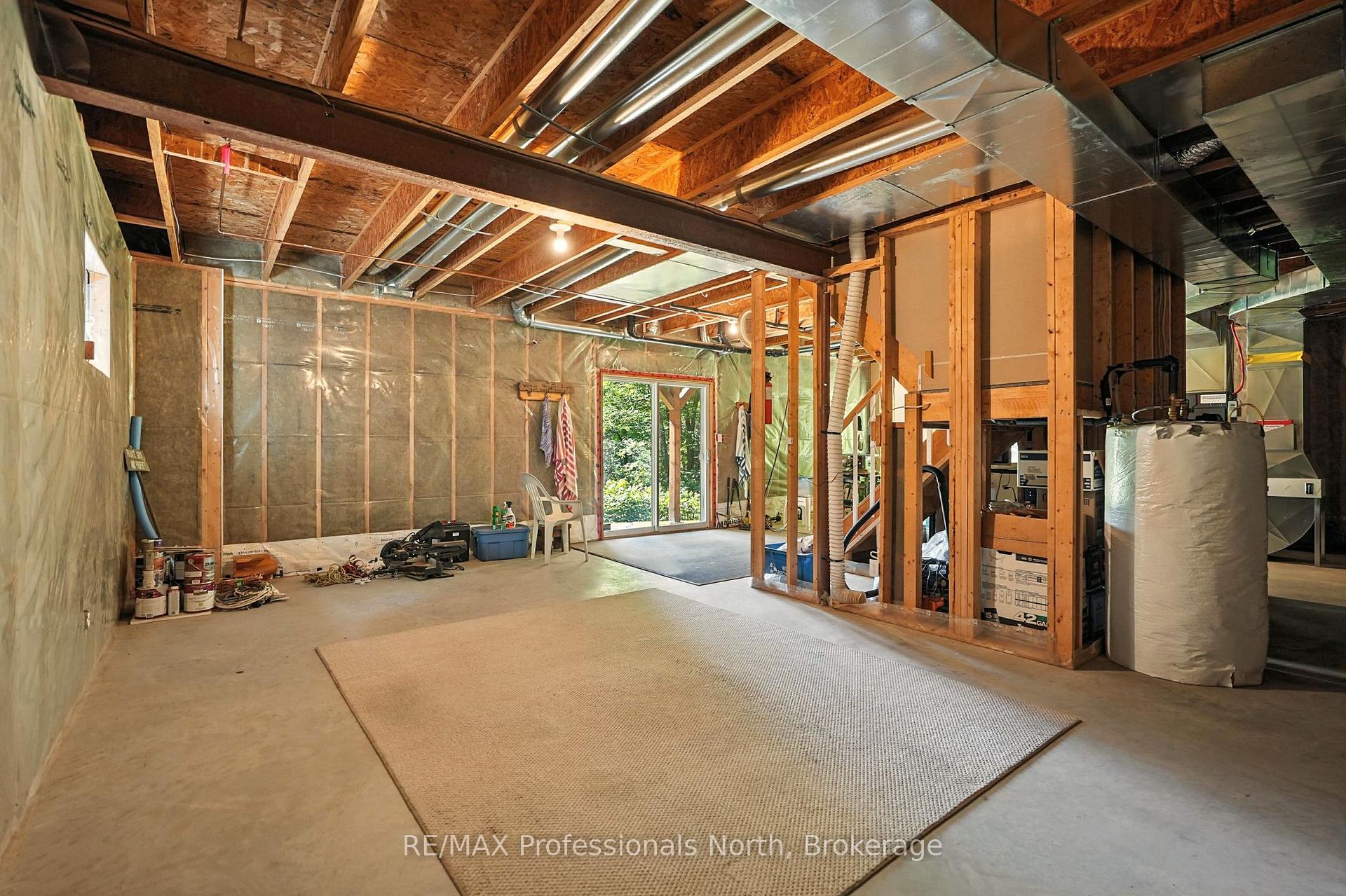 Photo 31 of 1237 Williamsport Road, Huntsville, Chaffey — HOMEH