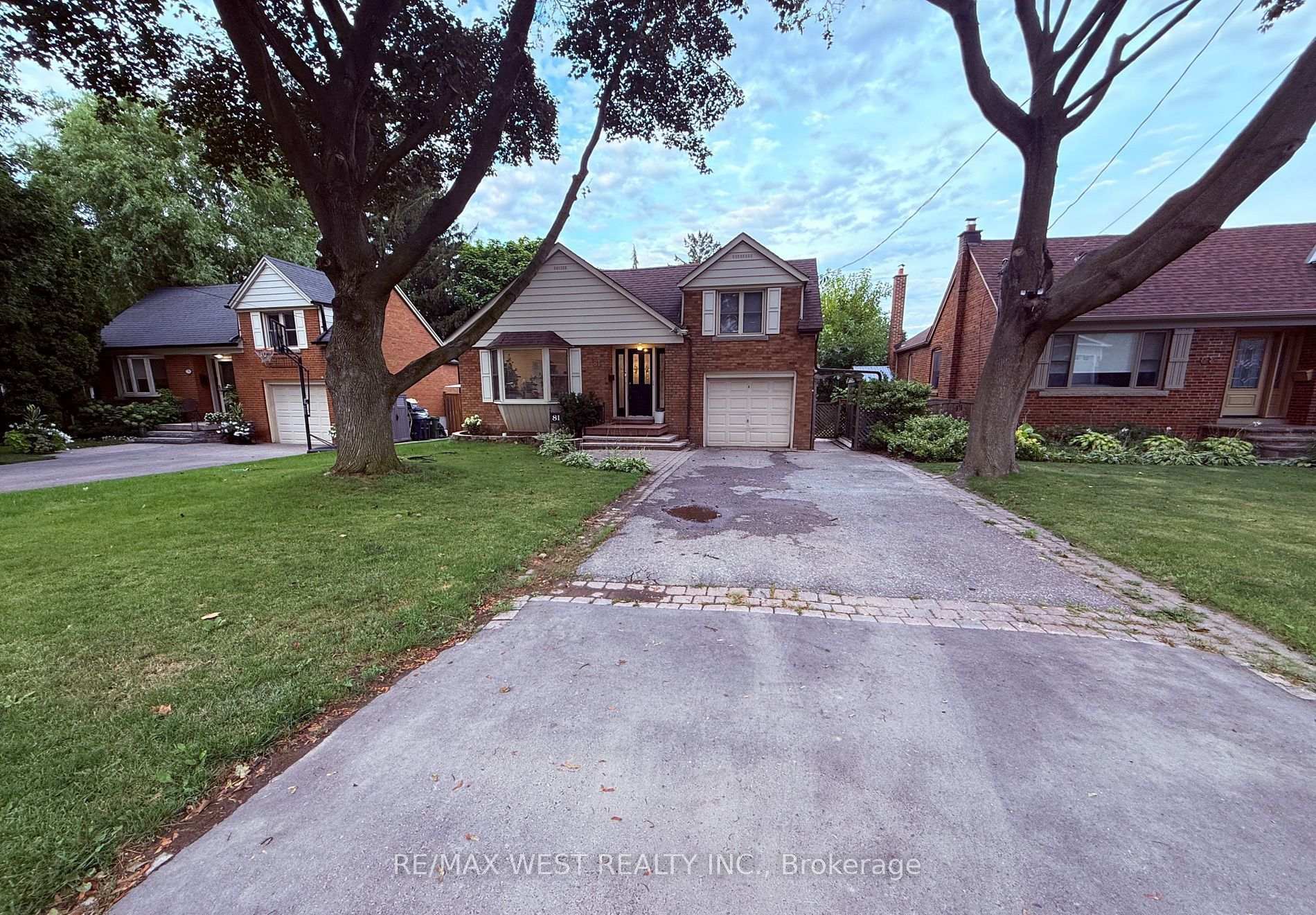 Photo 4 of Unit Basement, 81 Freemont Avenue, Etobicoke, Humber Heights — HOMEH