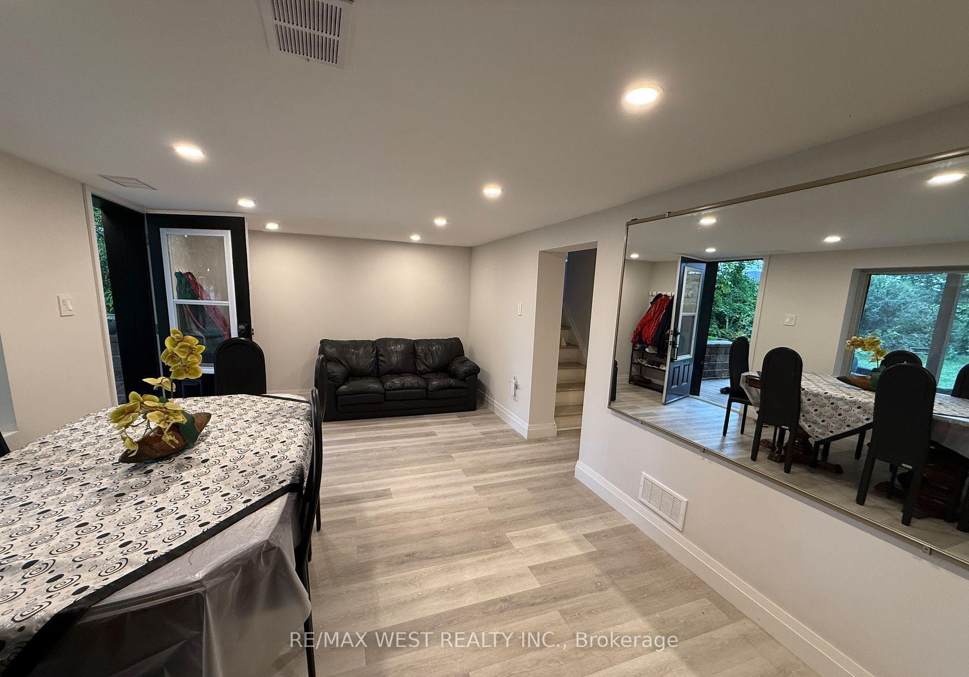 Photo 6 of Unit Basement, 81 Freemont Avenue, Etobicoke, Humber Heights — HOMEH