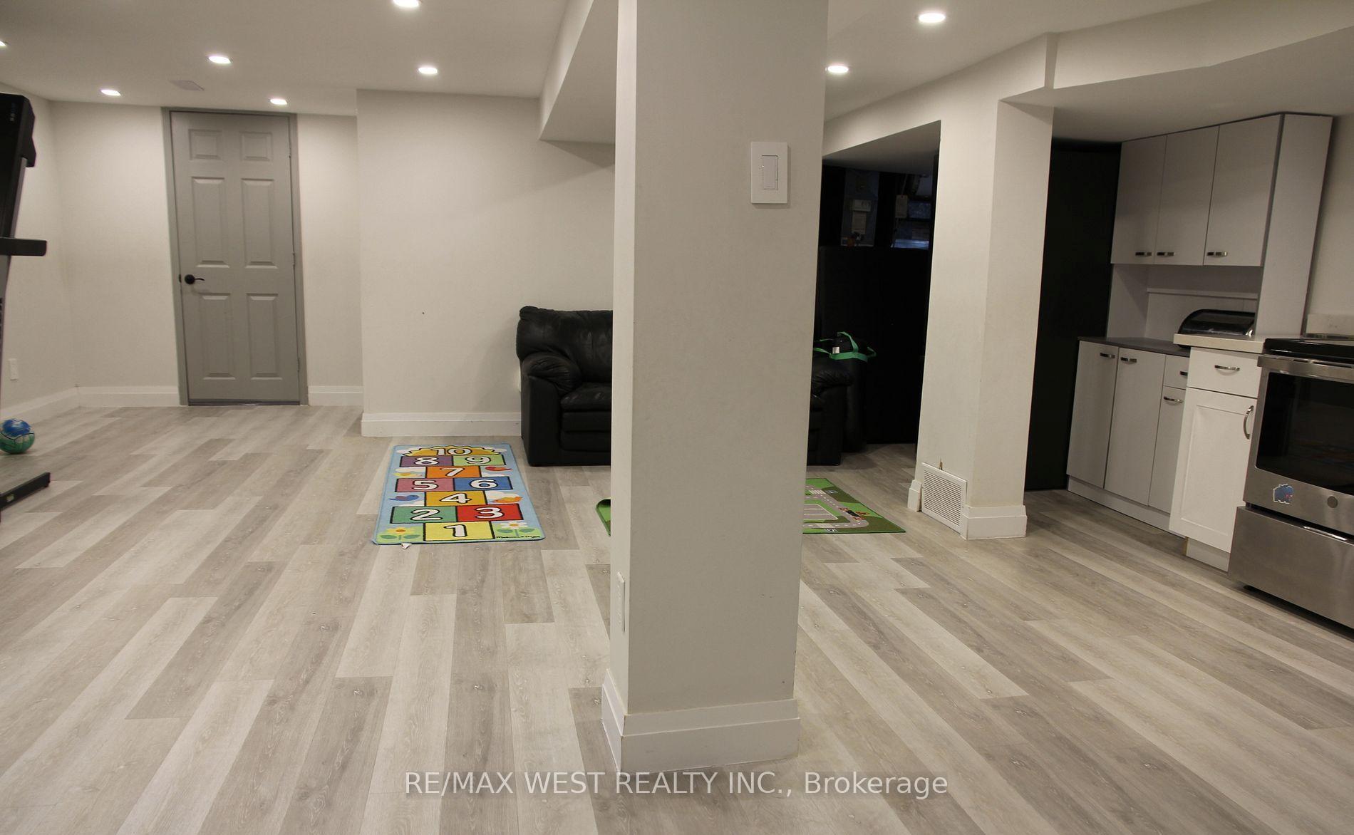 Photo 16 of Unit Basement, 81 Freemont Avenue, Etobicoke, Humber Heights — HOMEH