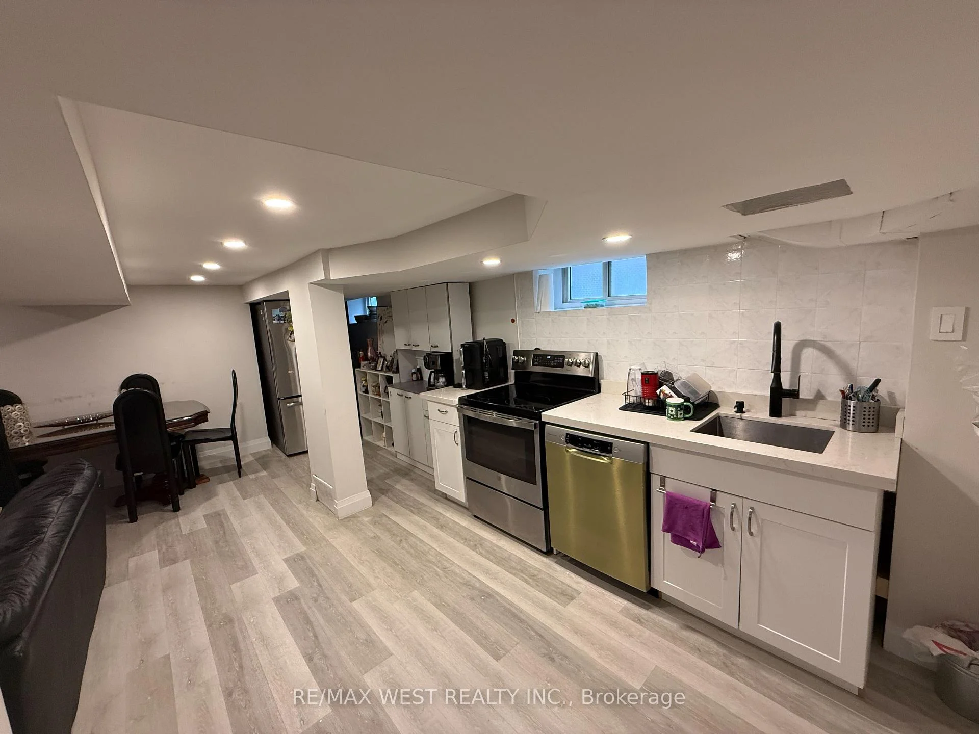 Photo 19 of Unit Basement, 81 Freemont Avenue, Etobicoke, Humber Heights — HOMEH