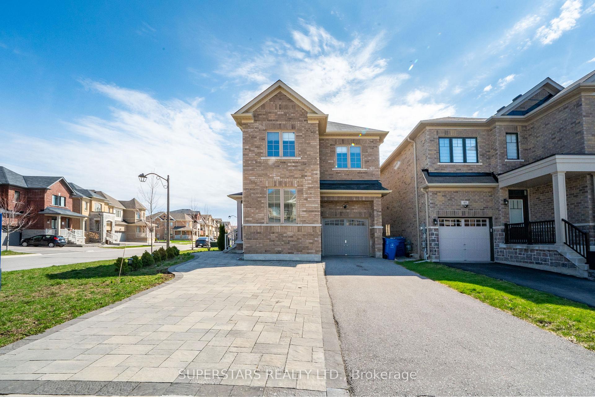 Front of Unit Basement, 49 Birkett Way