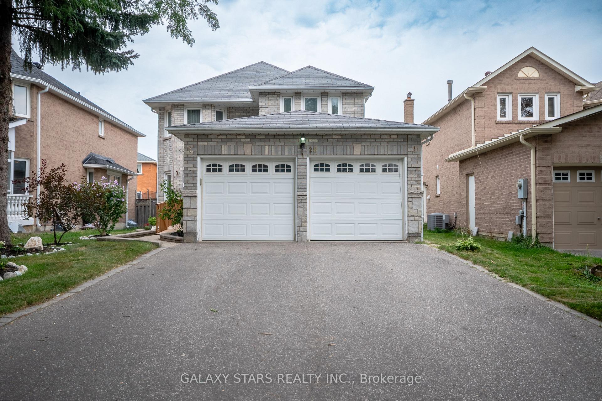 Photo 2 of 28 Claircrest Road, Markham, Middlefield — HOMEH