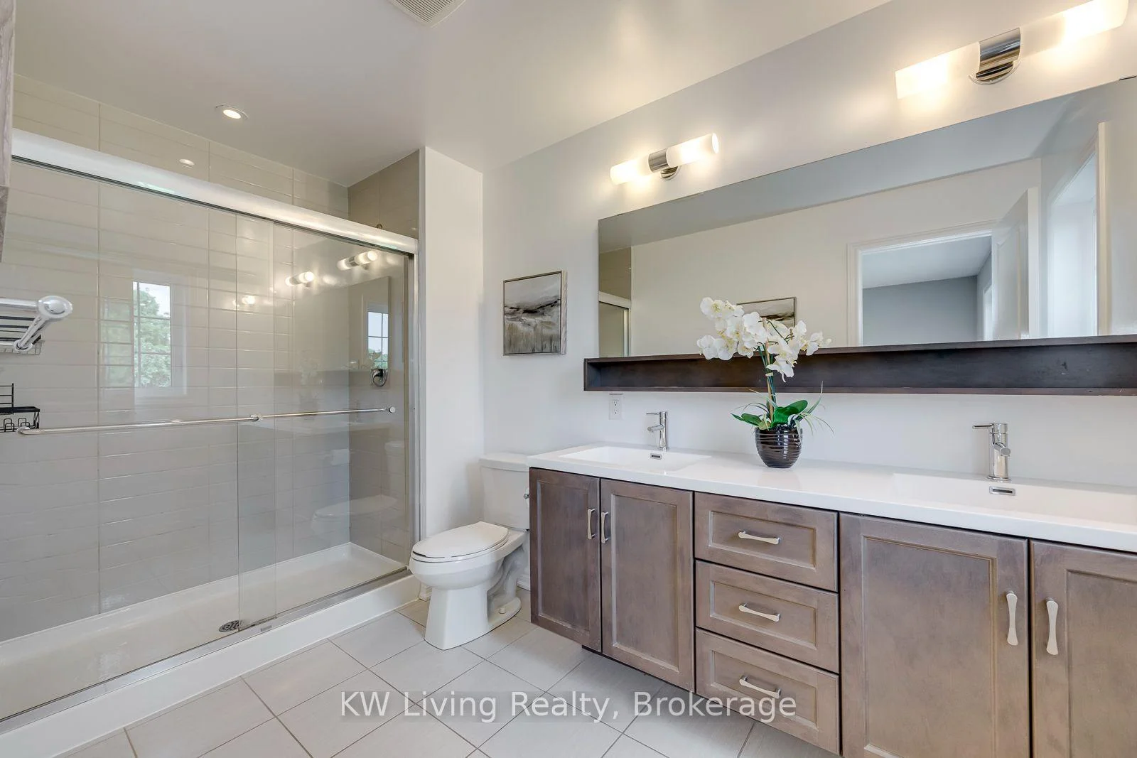 Photo 23 of 3291 Mockingbird Common, Oakville, Joshua Meadows — HOMEH
