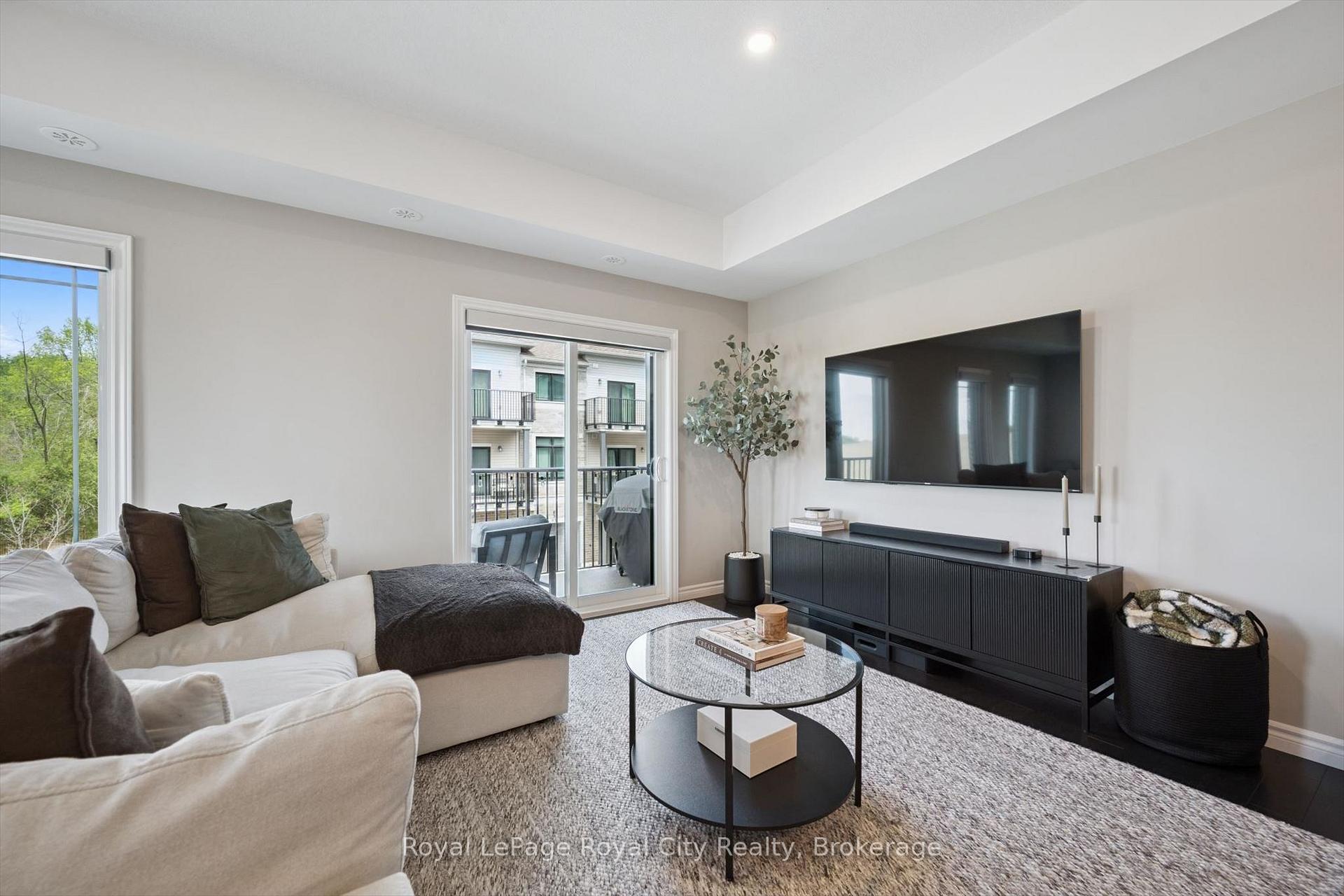 Photo 18 of Unit 58, 107 Westra Drive, Guelph, Willow West/Sugarbush/West Acres — HOMEH