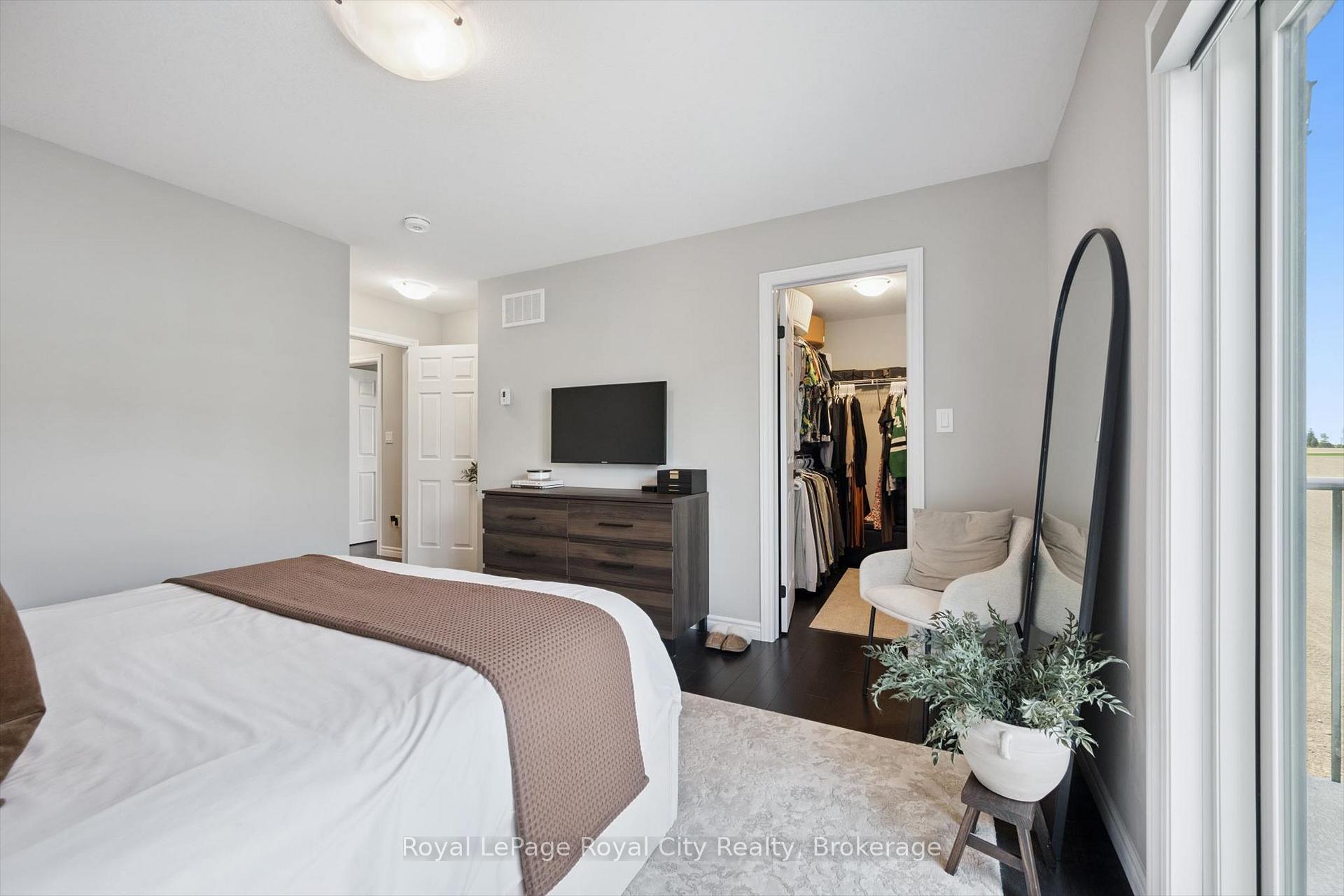 Photo 23 of Unit 58, 107 Westra Drive, Guelph, Willow West/Sugarbush/West Acres — HOMEH