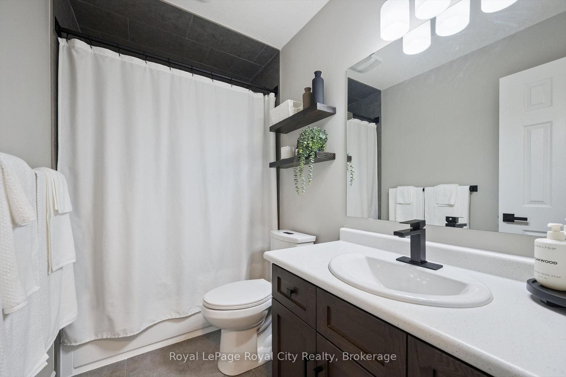 Photo 24 of Unit 58, 107 Westra Drive, Guelph, Willow West/Sugarbush/West Acres — HOMEH