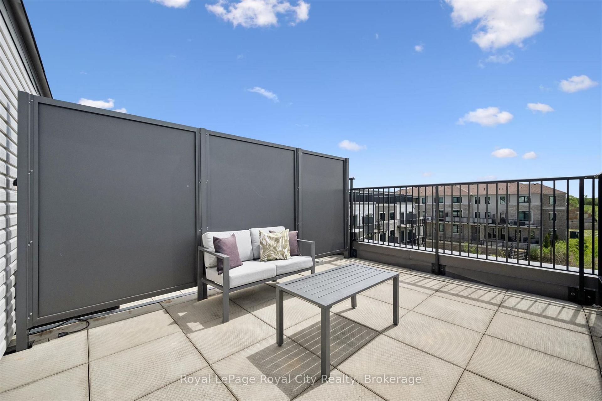 Photo 33 of Unit 58, 107 Westra Drive, Guelph, Willow West/Sugarbush/West Acres — HOMEH