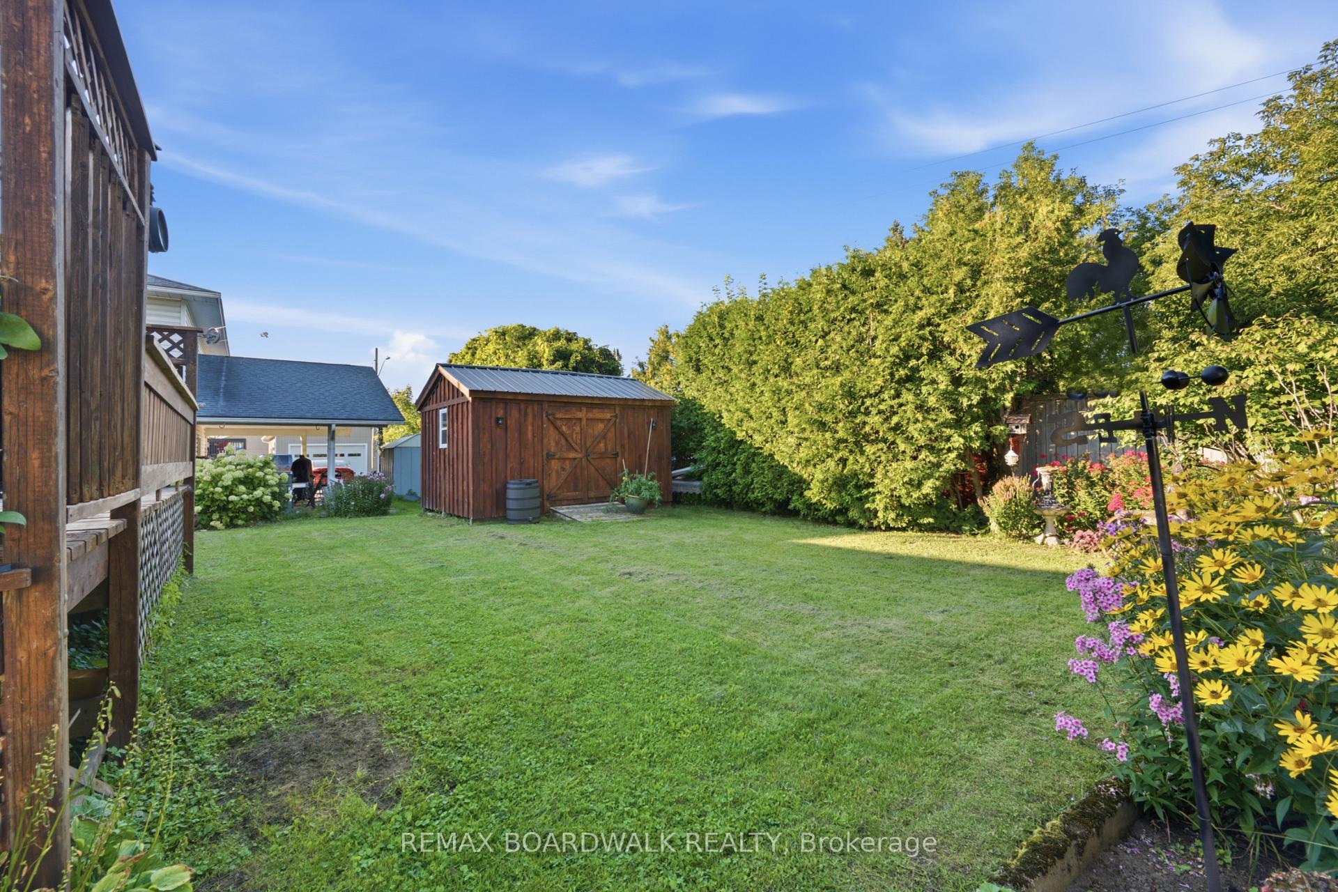 Photo 8 of 762 St Lawrence Street, Prescott, Prescott — HOMEH