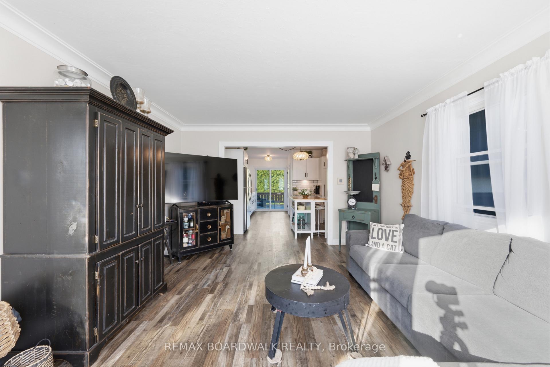 Photo 26 of 762 St Lawrence Street, Prescott, Prescott — HOMEH