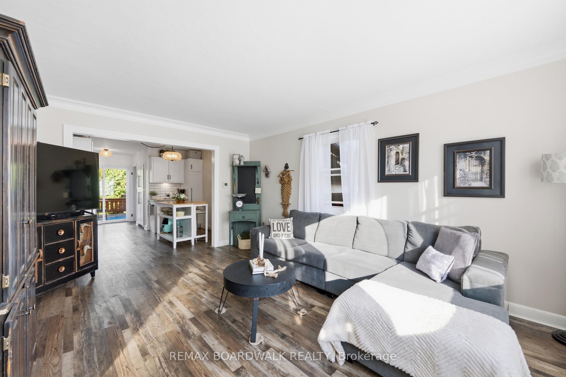 Photo 27 of 762 St Lawrence Street, Prescott, Prescott — HOMEH