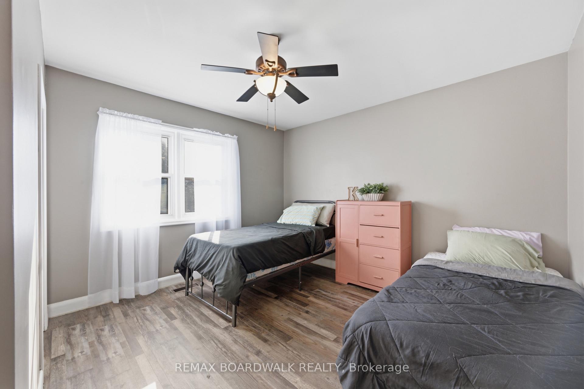 Photo 37 of 762 St Lawrence Street, Prescott, Prescott — HOMEH