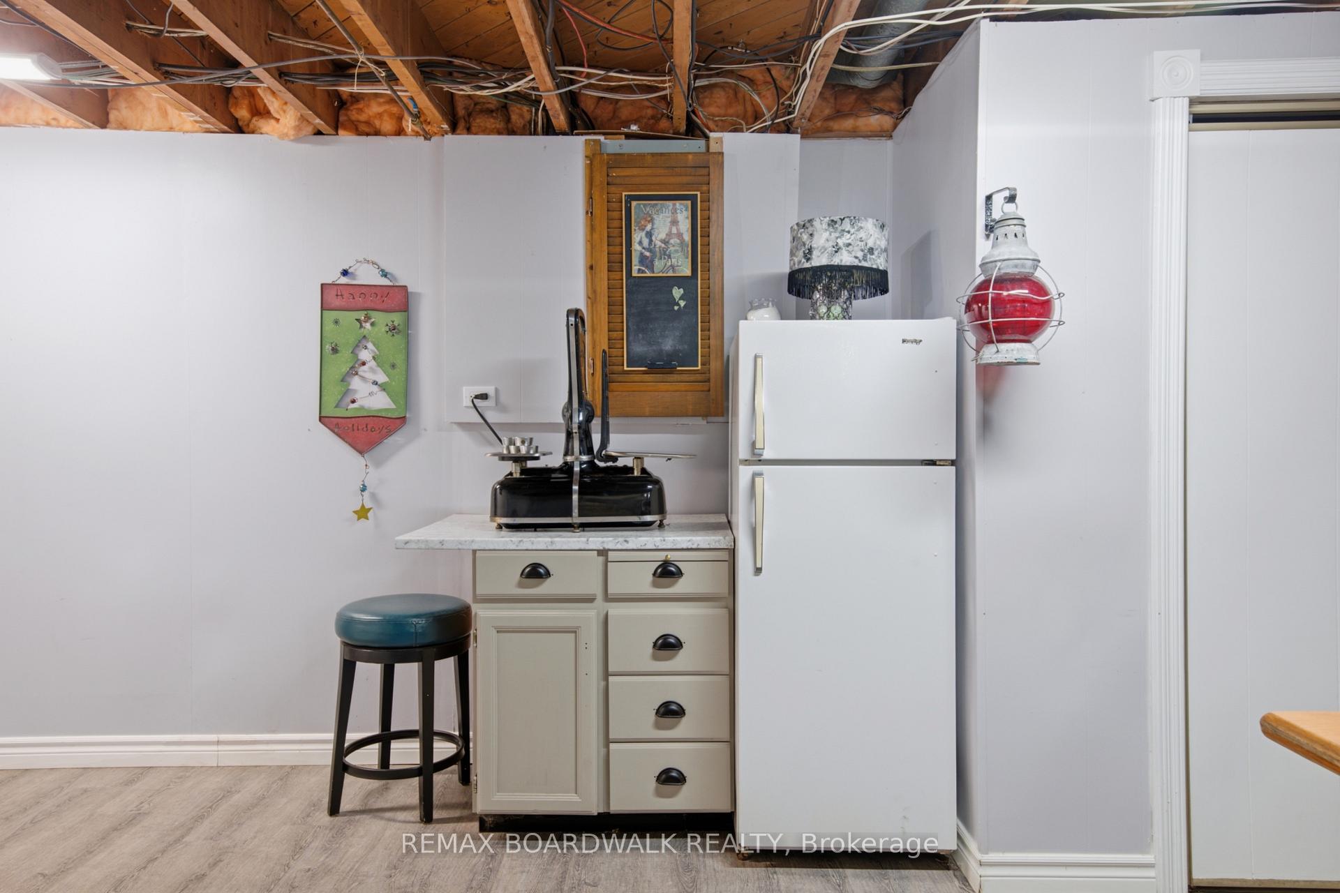 Photo 38 of 762 St Lawrence Street, Prescott, Prescott — HOMEH