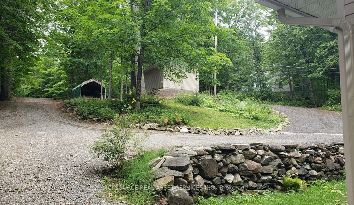 Photo 42 of 703 Davidson Lane, McNab/Braeside, Mcnab/Braeside Twps — HOMEH