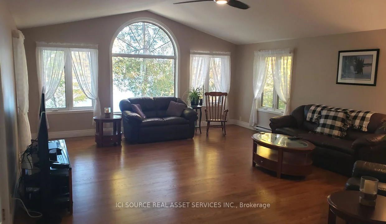 Photo 90 of 703 Davidson Lane, McNab/Braeside, Mcnab/Braeside Twps — HOMEH