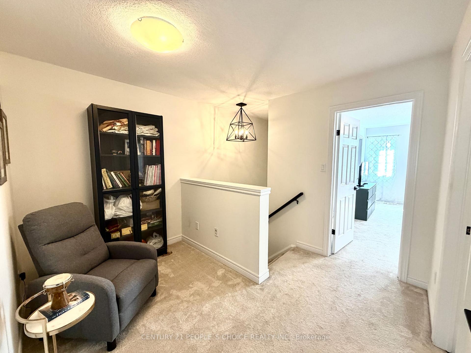 Photo 11 of 504 Doon Drive S, Kitchener, Doon South — HOMEH