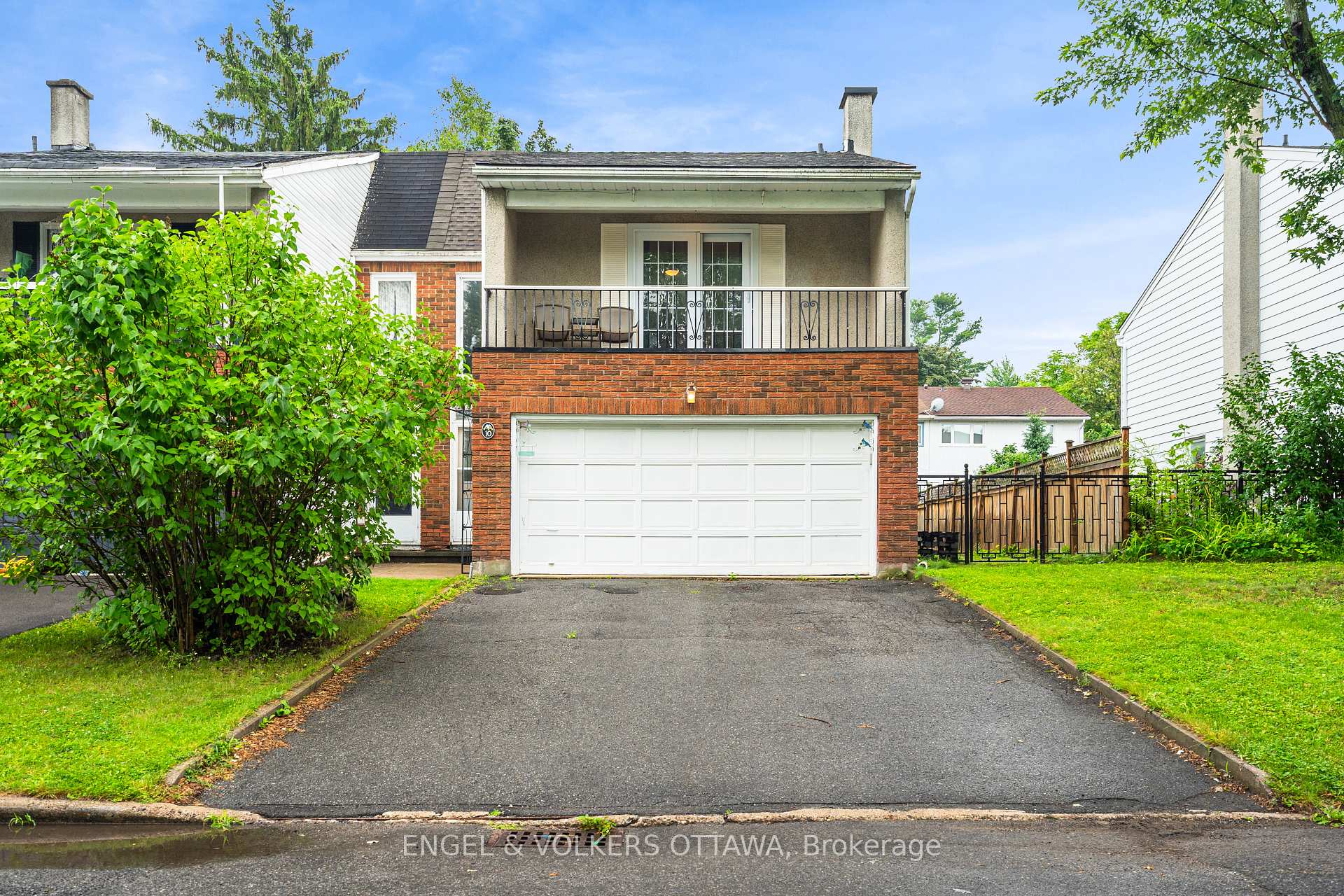 Photo 1 of 10 Estelle Crescent, Ottawa, Sheahan Estates/Trend Village — HOMEH