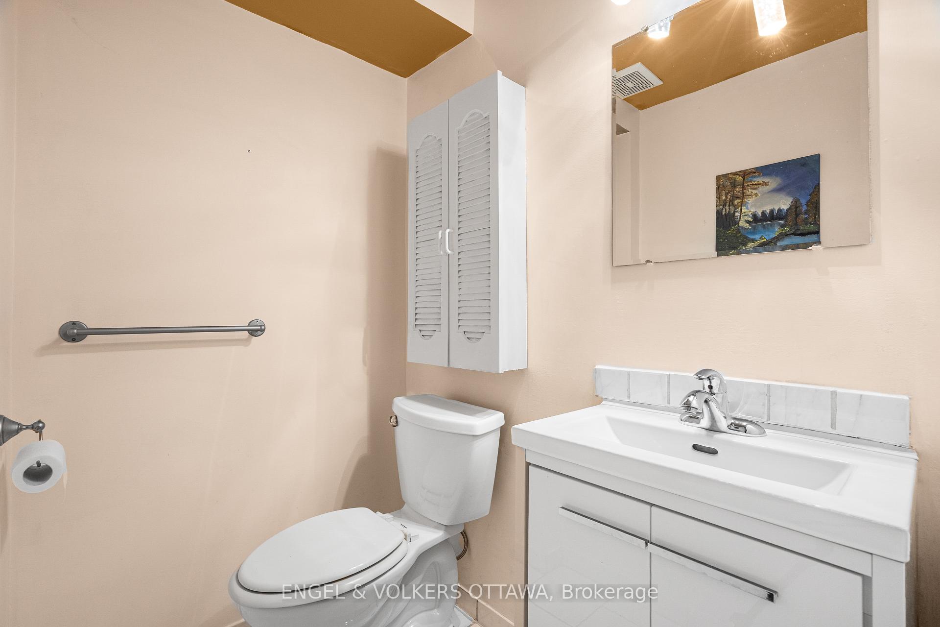 Photo 26 of 10 Estelle Crescent, Ottawa, Sheahan Estates/Trend Village — HOMEH