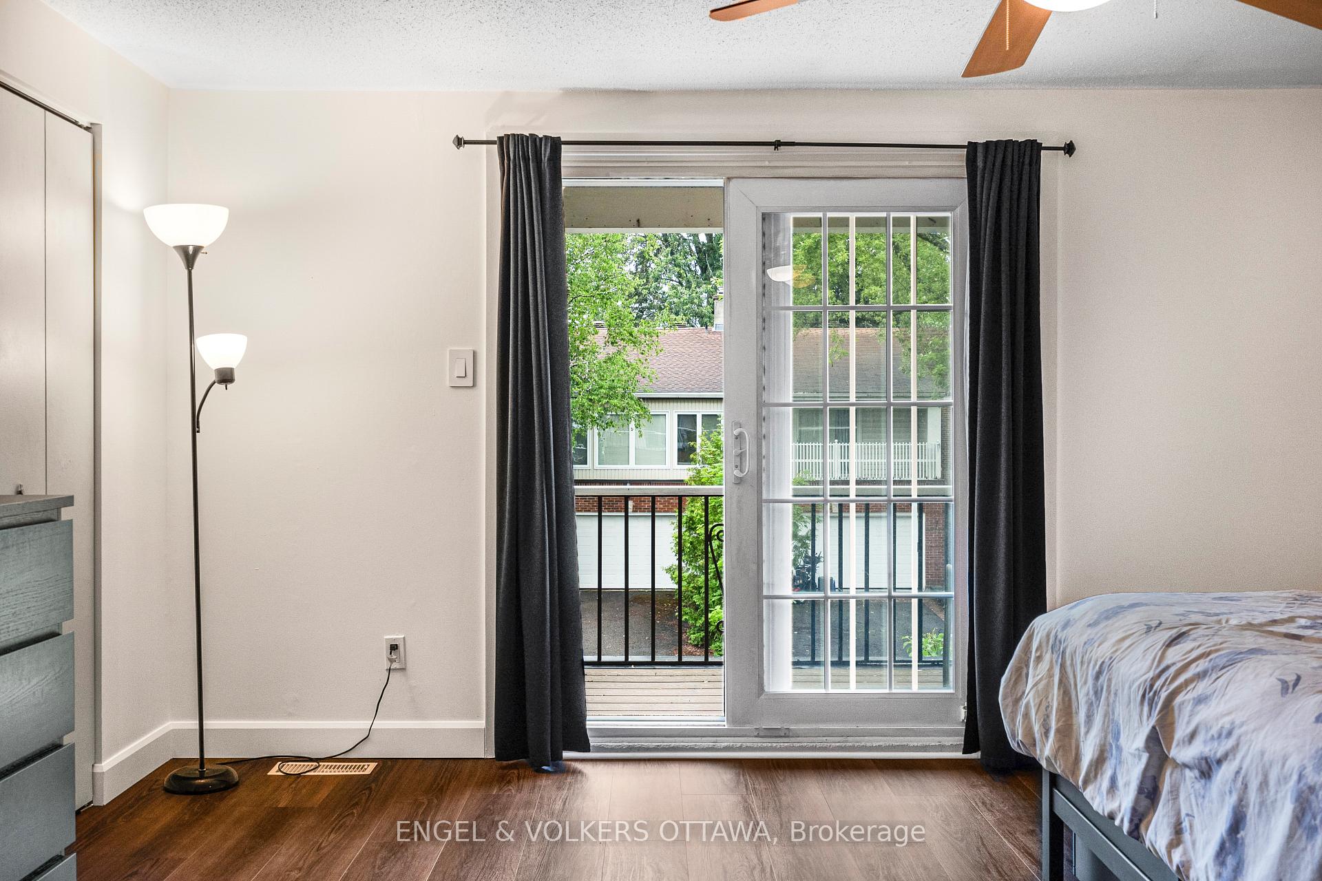 Photo 31 of 10 Estelle Crescent, Ottawa, Sheahan Estates/Trend Village — HOMEH