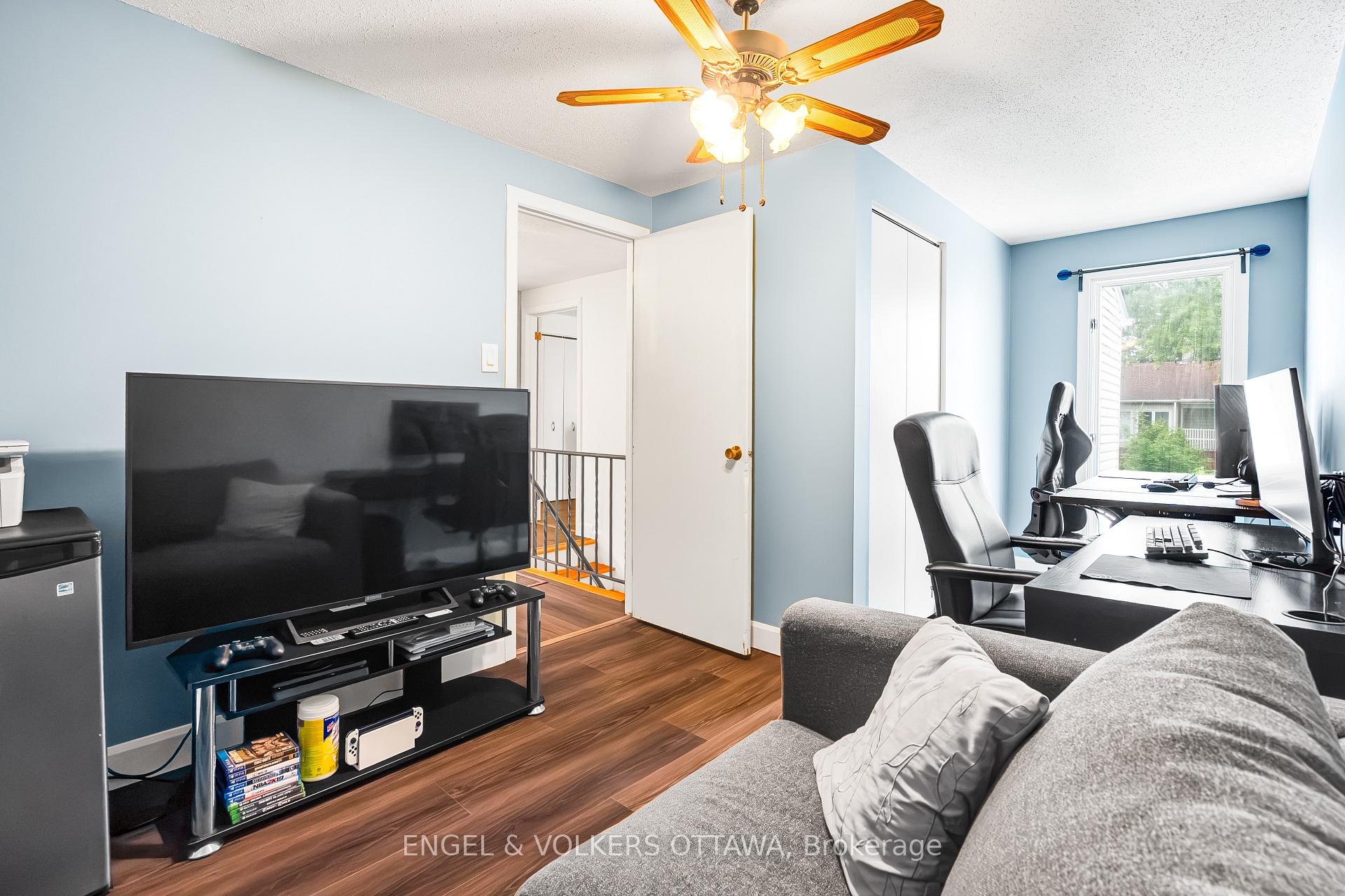 Photo 39 of 10 Estelle Crescent, Ottawa, Sheahan Estates/Trend Village — HOMEH