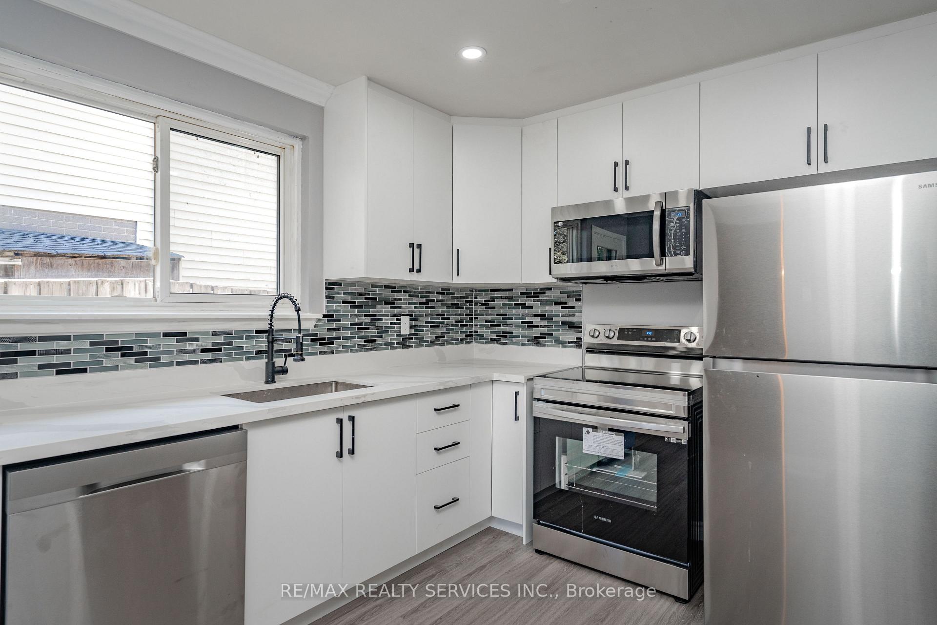 Photo 15 of Unit Upper Level, 23 Fidelia Crescent, Brampton, Southgate — HOMEH