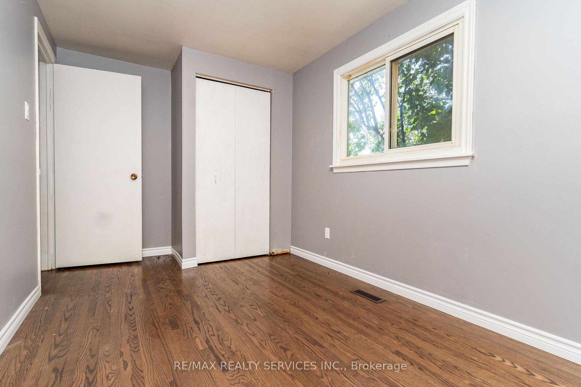 Photo 24 of Unit Upper Level, 23 Fidelia Crescent, Brampton, Southgate — HOMEH
