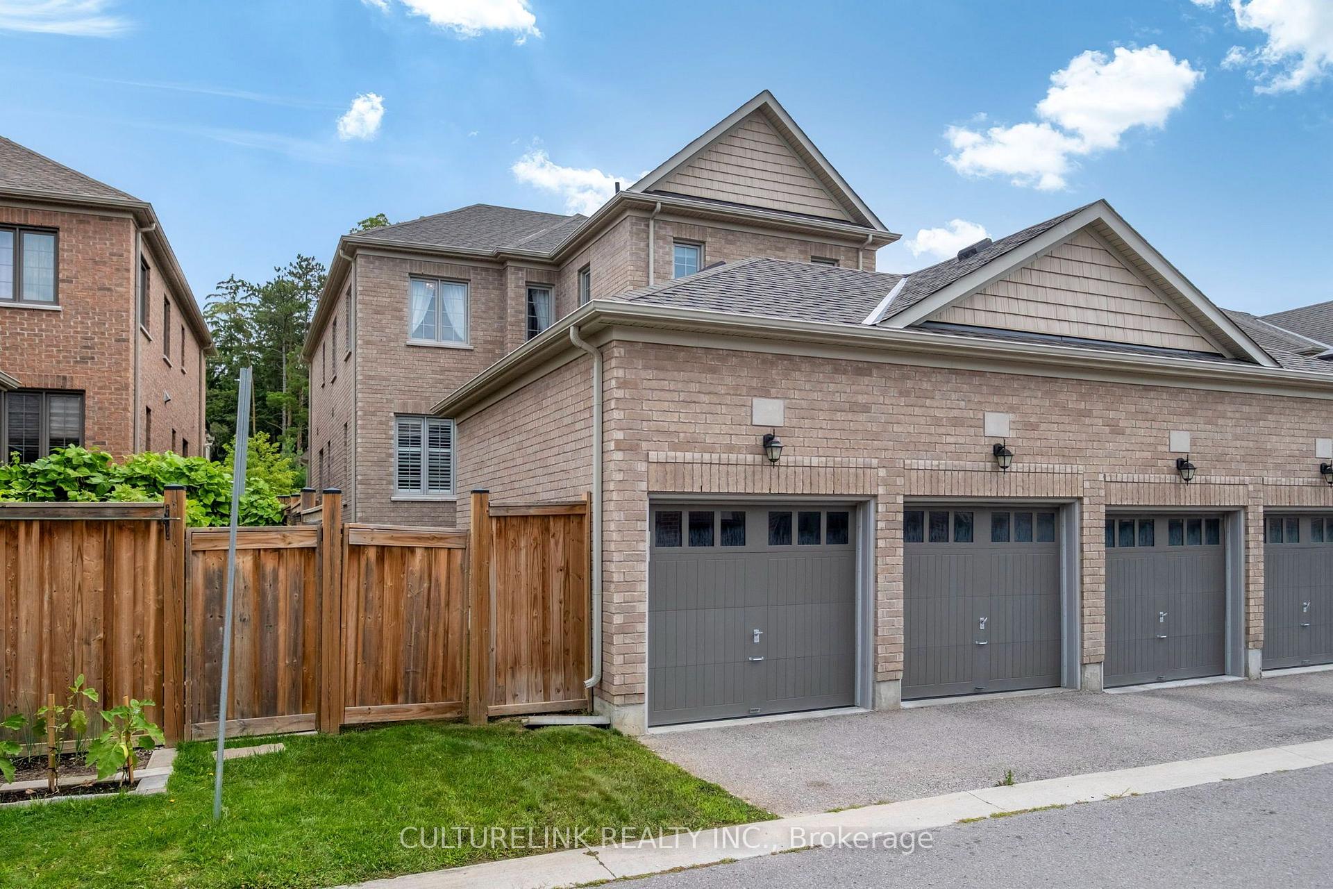 Photo 23 of 89 Sharonview Crescent, East Gwillimbury, Sharon — HOMEH