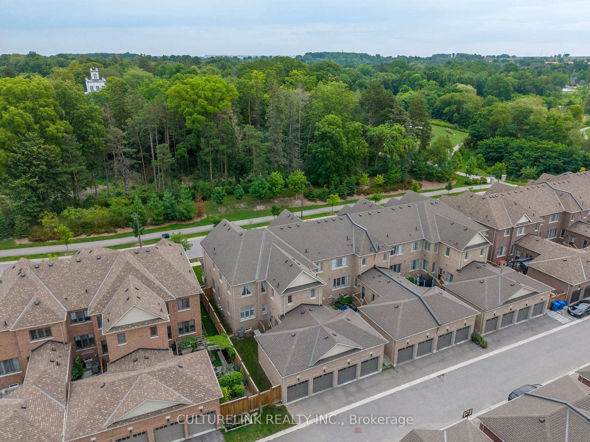Photo 26 of 89 Sharonview Crescent, East Gwillimbury, Sharon — HOMEH