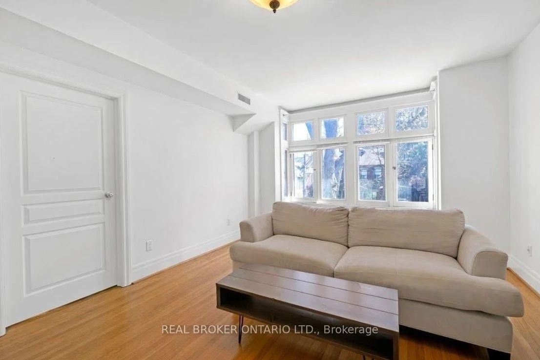 Photo 10 of Unit 2, 12 Foxbar Road, Toronto, Yonge-St. Clair — HOMEH