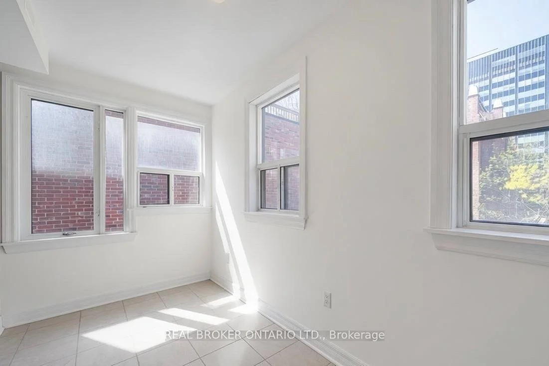 Photo 20 of Unit 2, 12 Foxbar Road, Toronto, Yonge-St. Clair — HOMEH