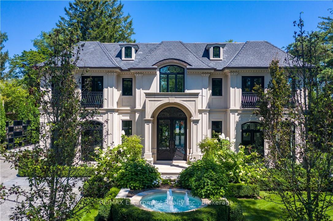 Photo 1 of 15 Chartwell Road, Oakville, Old Oakville — HOMEH