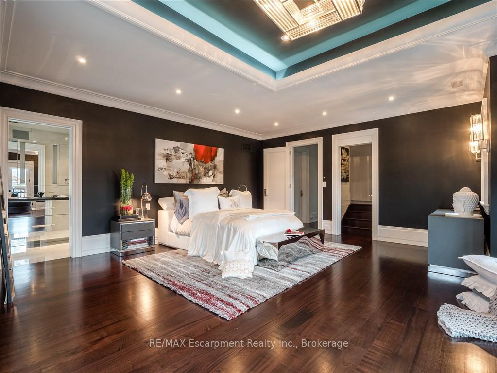 Photo 13 of 15 Chartwell Road, Oakville, Old Oakville — HOMEH