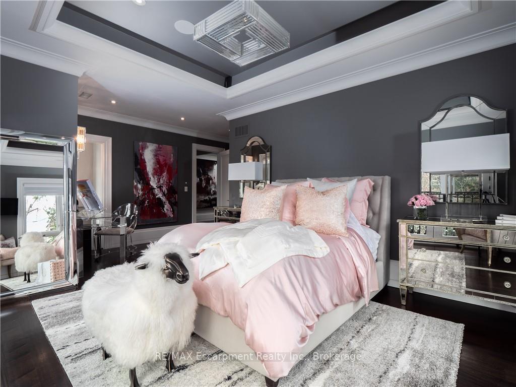 Photo 17 of 15 Chartwell Road, Oakville, Old Oakville — HOMEH