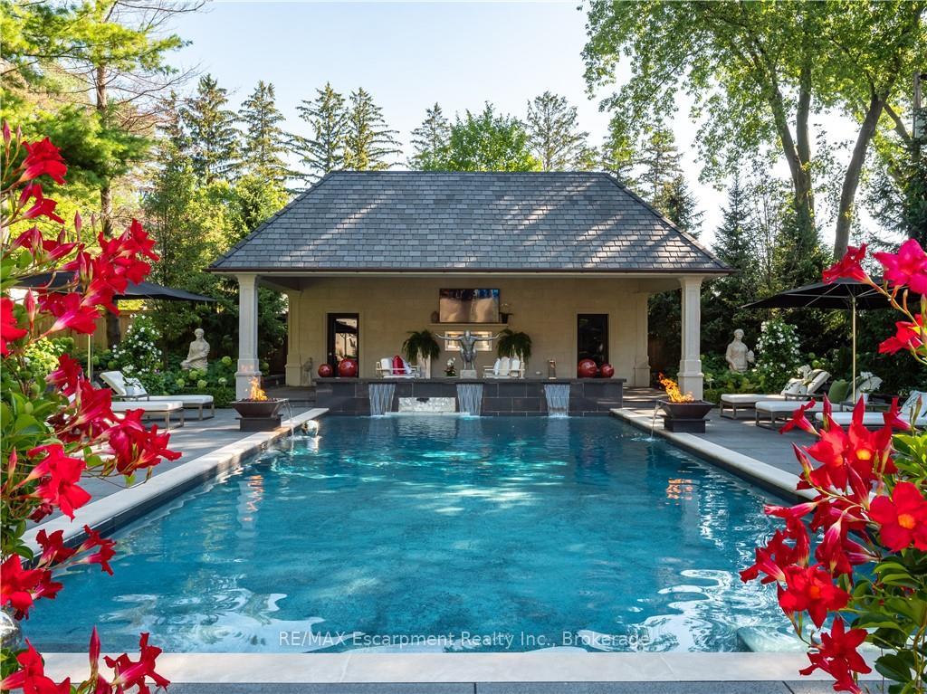 Photo 20 of 15 Chartwell Road, Oakville, Old Oakville — HOMEH