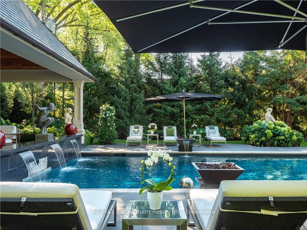 Photo 23 of 15 Chartwell Road, Oakville, Old Oakville — HOMEH