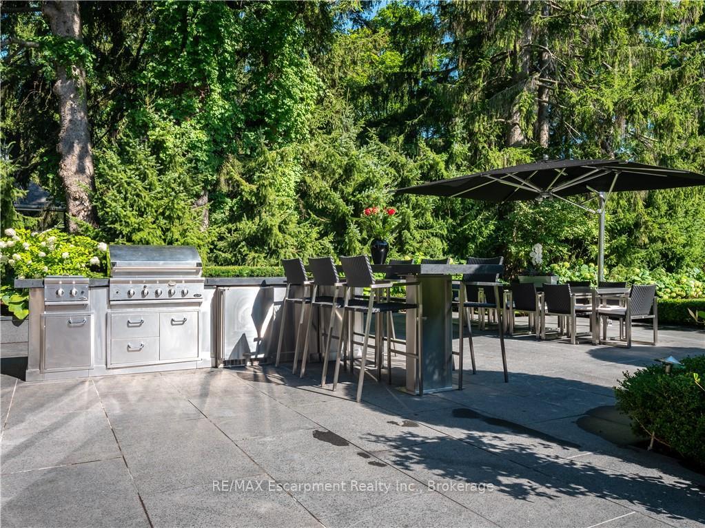Photo 26 of 15 Chartwell Road, Oakville, Old Oakville — HOMEH