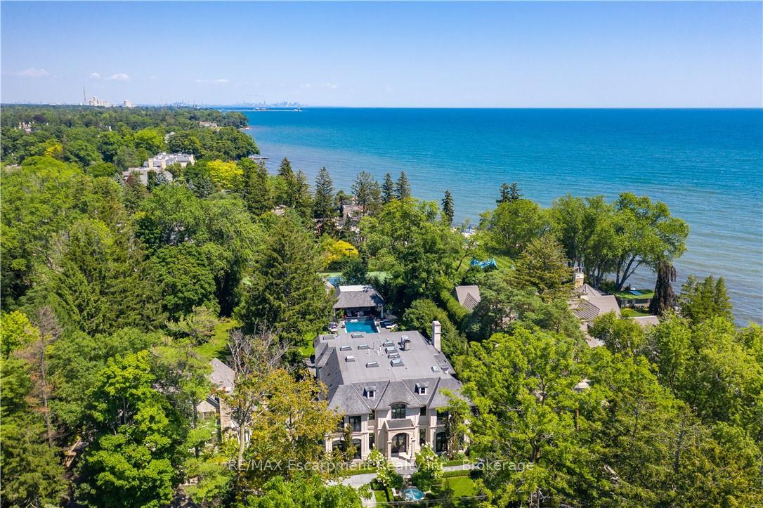 Photo 34 of 15 Chartwell Road, Oakville, Old Oakville — HOMEH