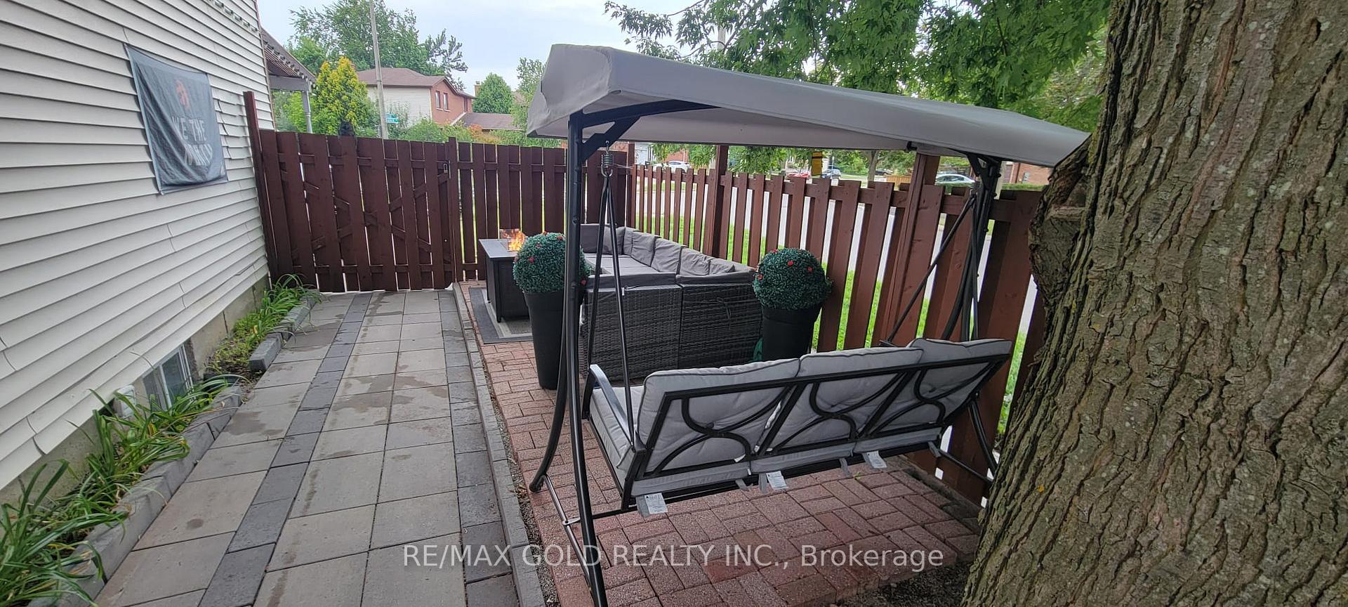 Photo 23 of 2 Kinzie Lane, Barrie, Grove East — HOMEH