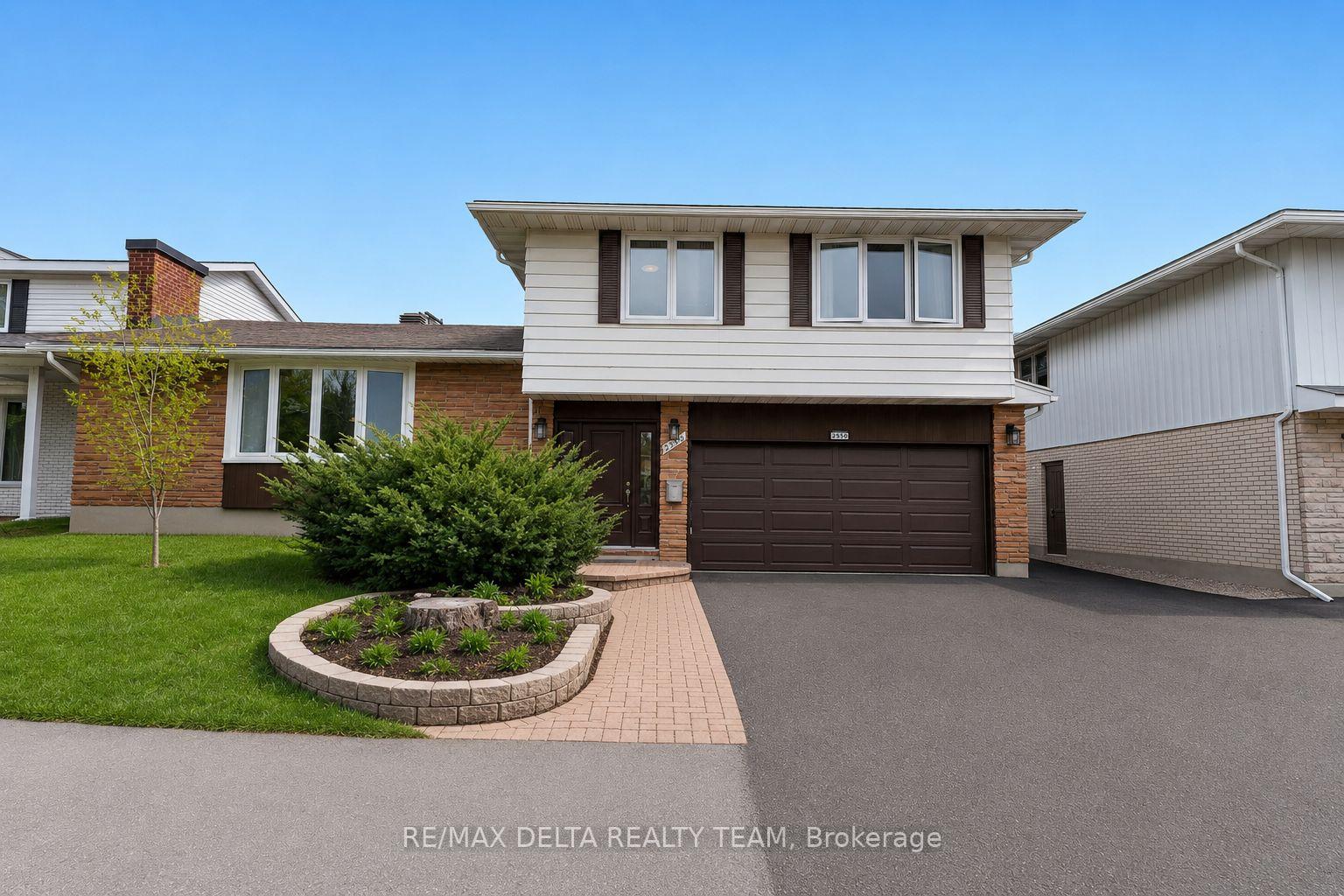 Photo 2 of 2350 Georgina Drive, Ottawa, Whitehaven — HOMEH