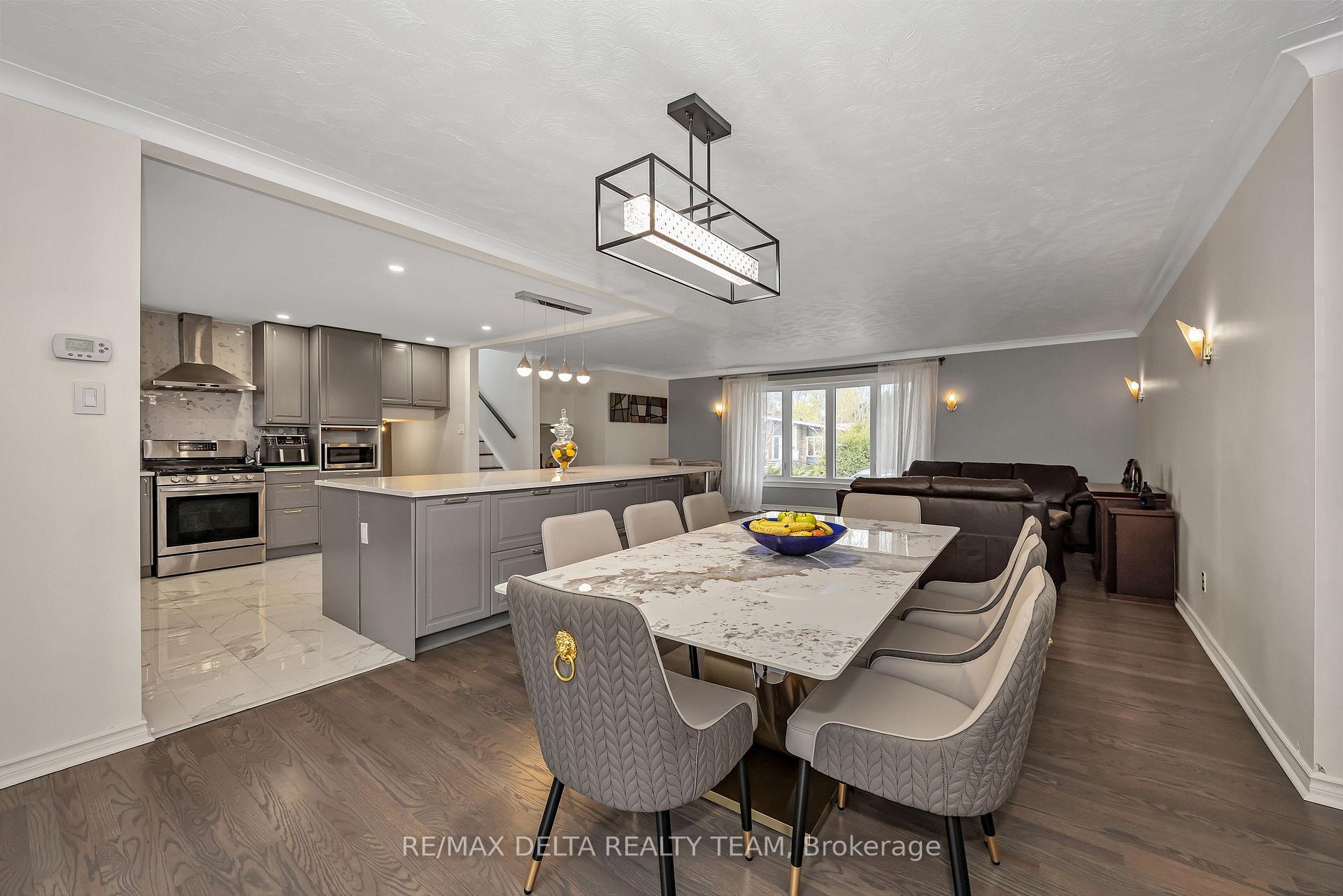 Photo 11 of 2350 Georgina Drive, Ottawa, Whitehaven — HOMEH