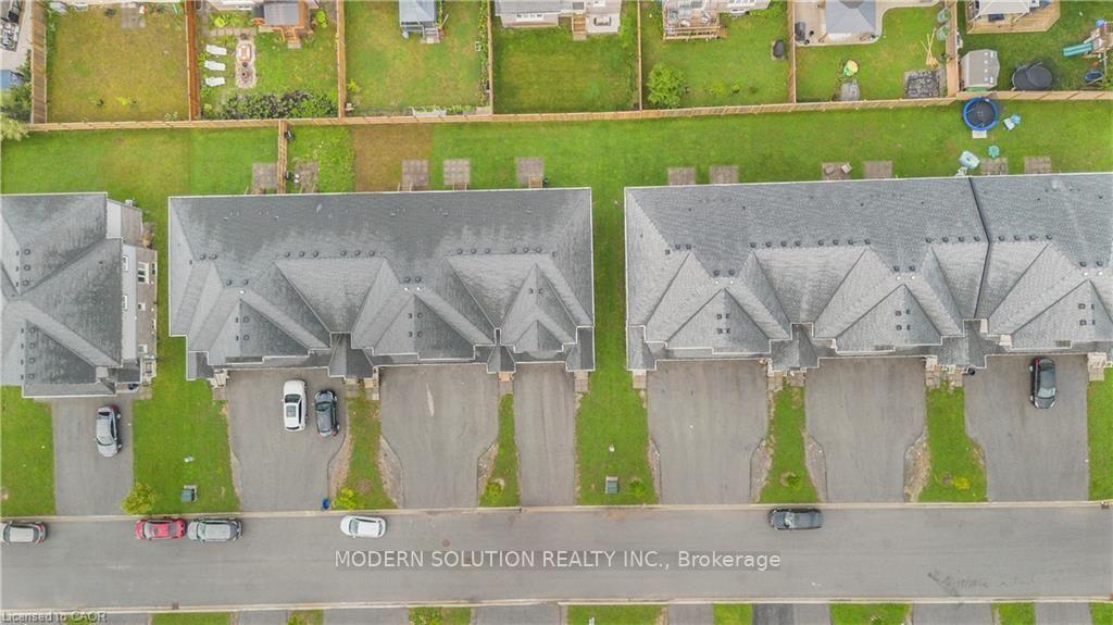 Photo 2 of 157 Juneberry Road, Thorold, Confederation Heights — HOMEH