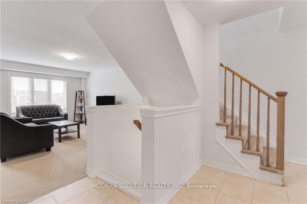 Photo 7 of 157 Juneberry Road, Thorold, Confederation Heights — HOMEH