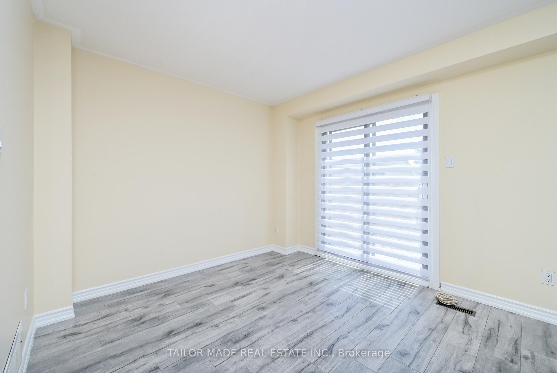 Photo 9 of Unit 79, 79 Guildford Crescent, Brampton, Central Park — HOMEH