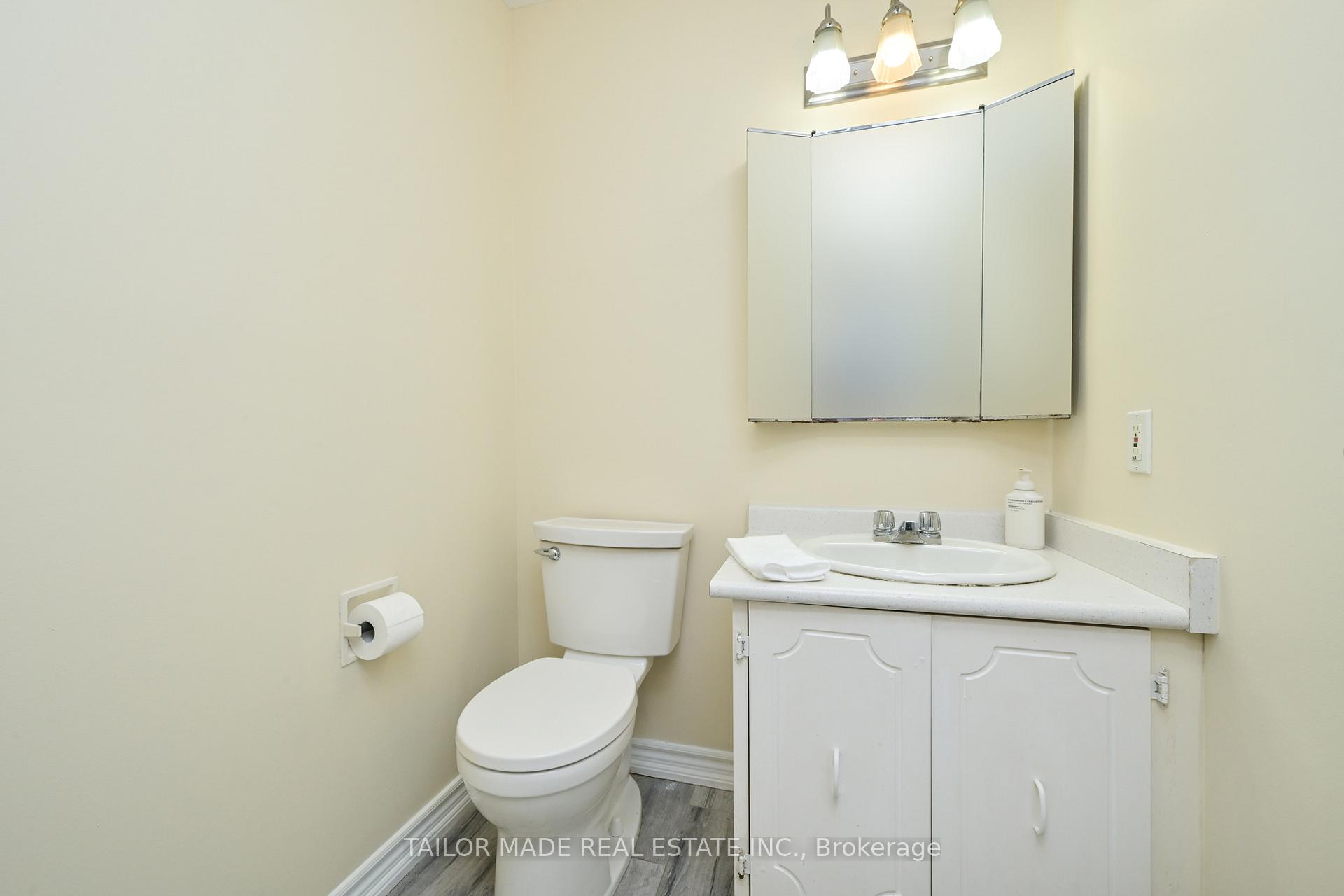 Photo 13 of Unit 79, 79 Guildford Crescent, Brampton, Central Park — HOMEH