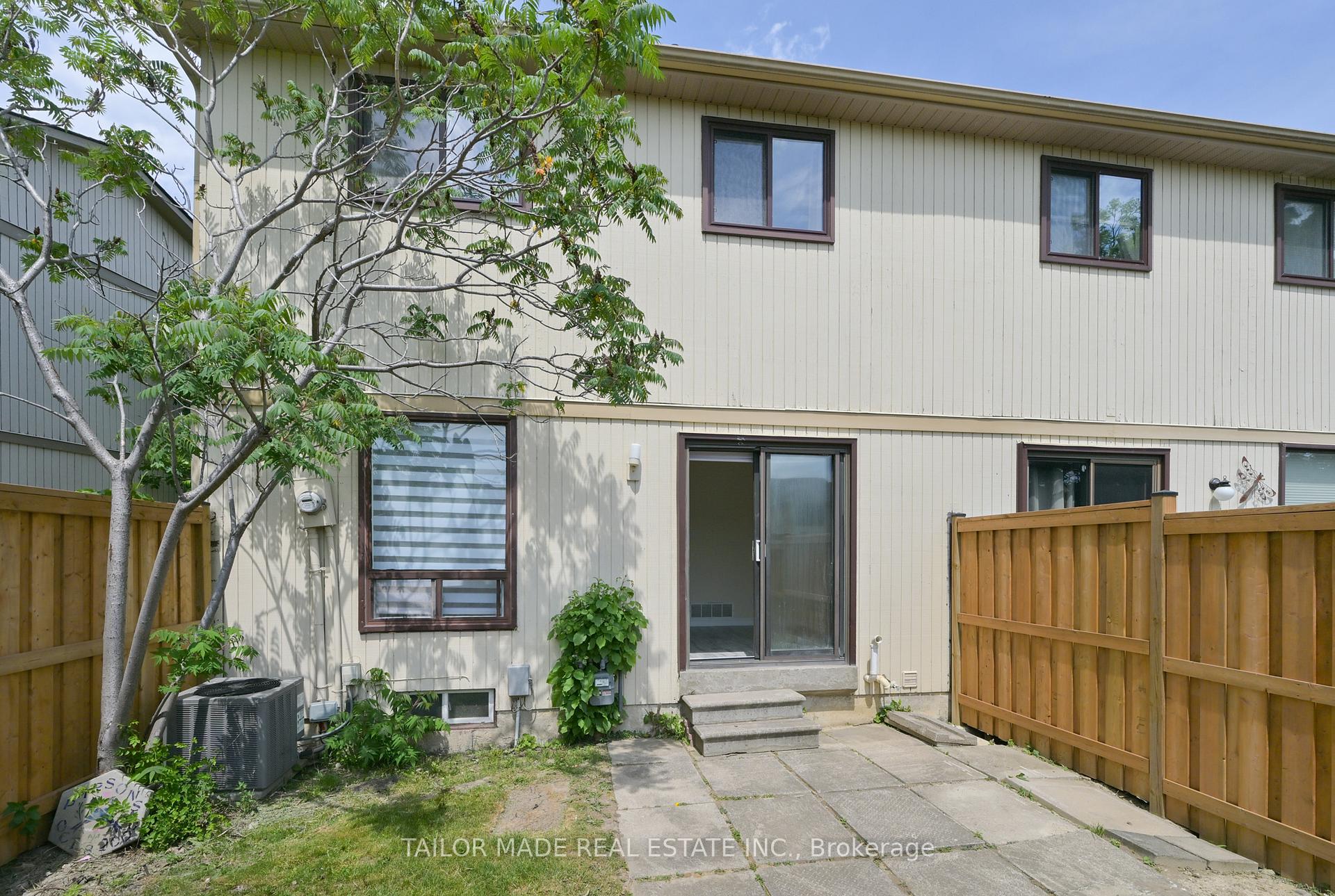 Photo 28 of Unit 79, 79 Guildford Crescent, Brampton, Central Park — HOMEH