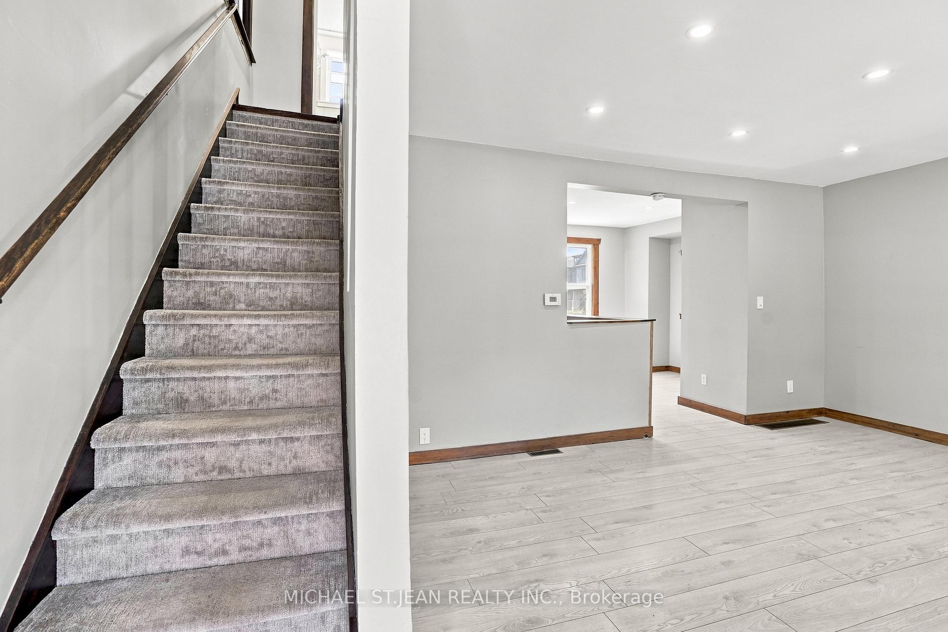 Photo 9 of 570 Cannon Street E, Hamilton, Gibson — HOMEH