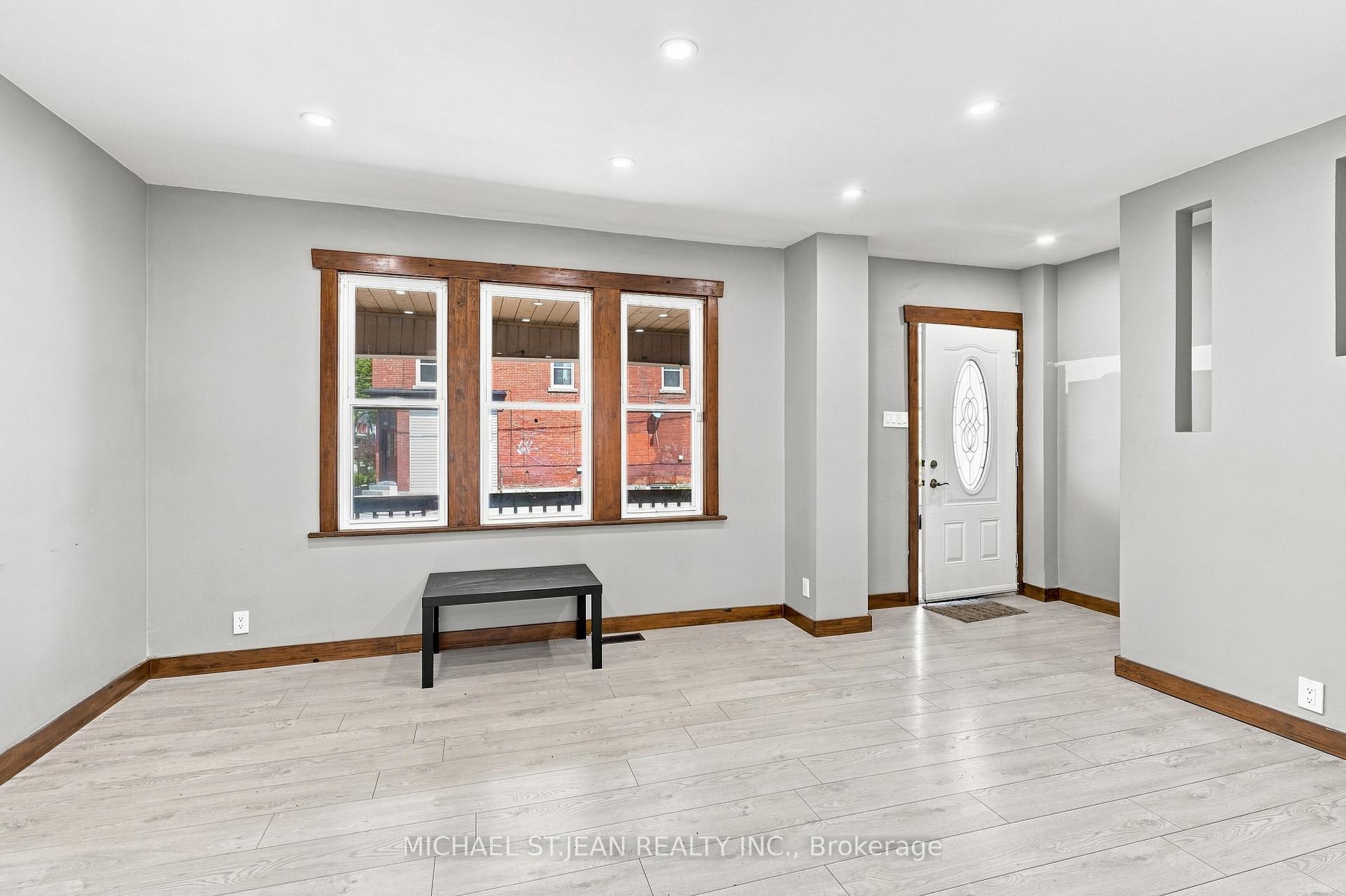 Photo 12 of 570 Cannon Street E, Hamilton, Gibson — HOMEH