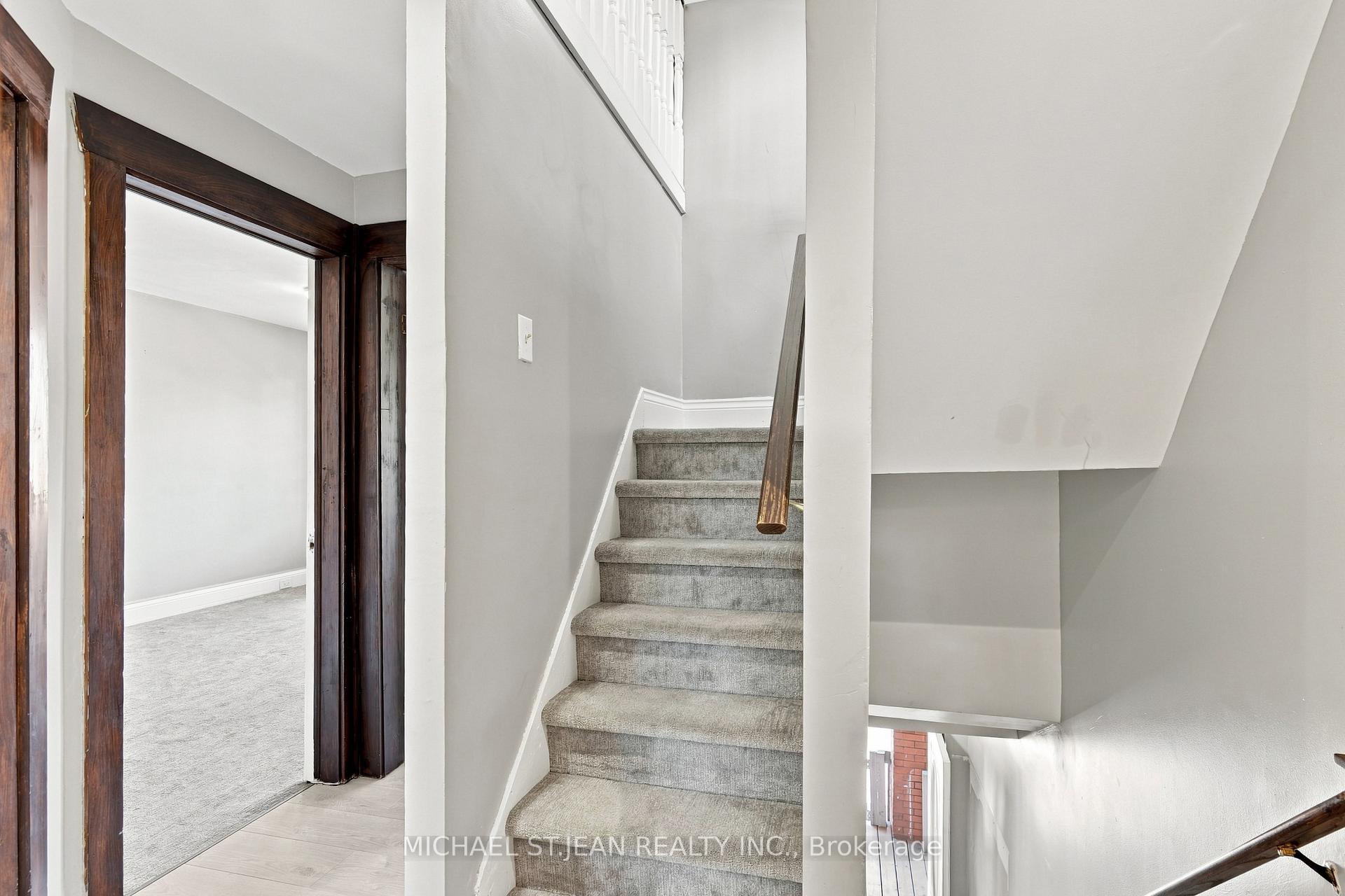 Photo 21 of 570 Cannon Street E, Hamilton, Gibson — HOMEH