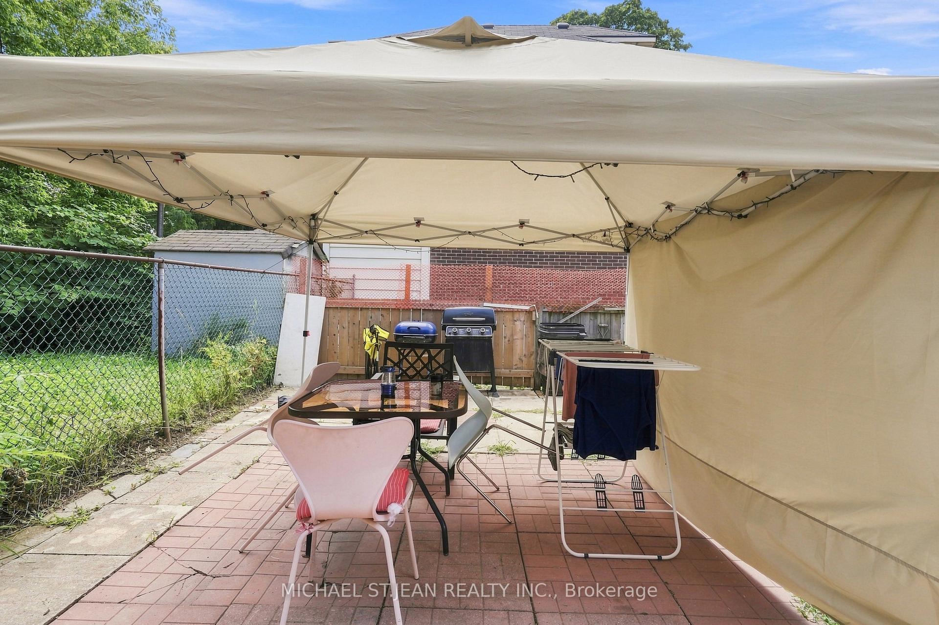 Photo 38 of 570 Cannon Street E, Hamilton, Gibson — HOMEH